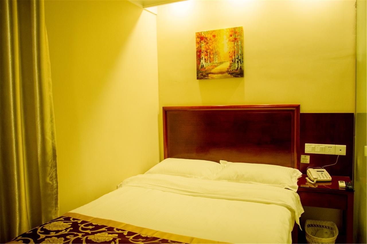 Greentree Inn Jiangsu Yancheng Dongtai Honglan Road Pedestrian Street Express Hotel ภายนอก รูปภาพ